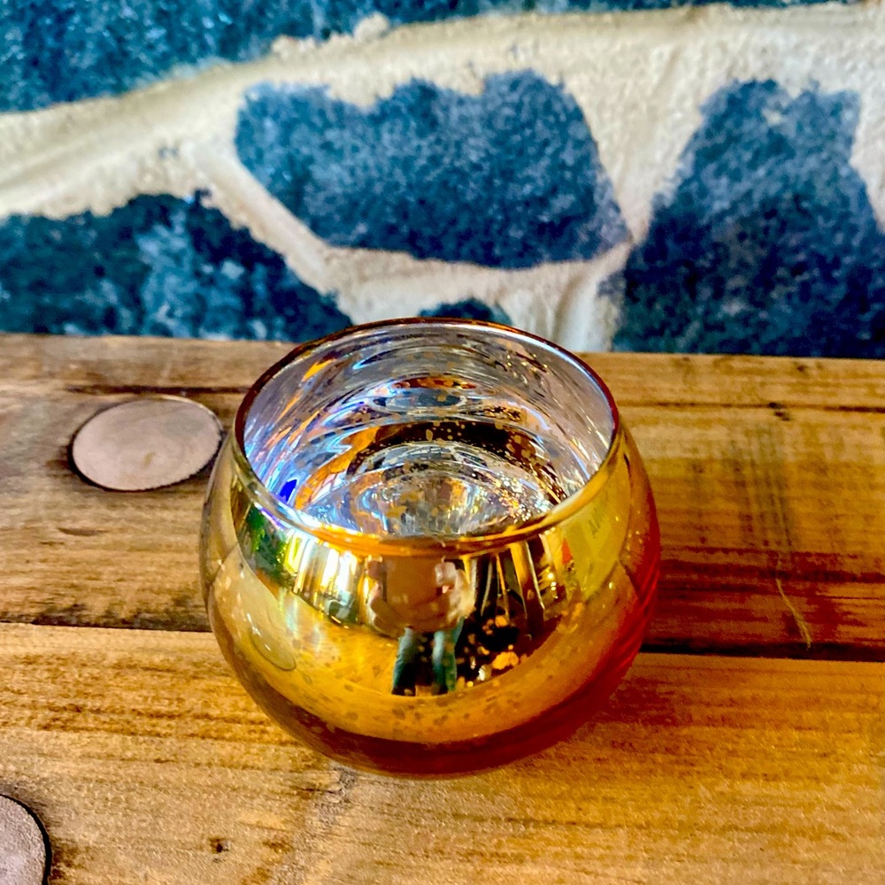 Gold tea light candle holders